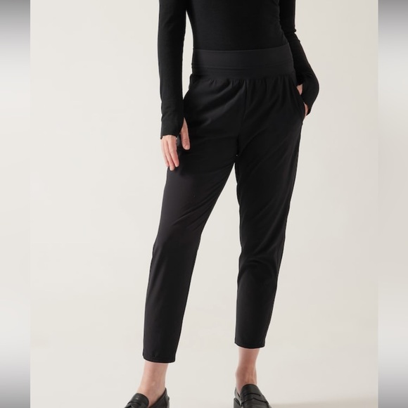 Athleta Pants - Athleta Nolita slim tapered crop pants